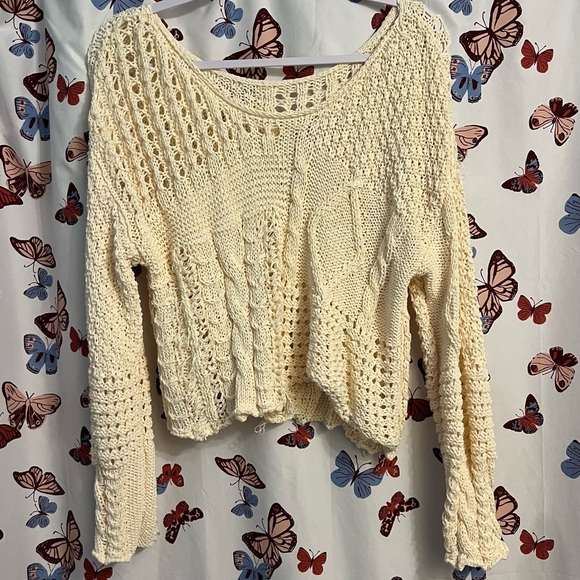 Sweaters - NWOT Cream textured Lace Knit sweater